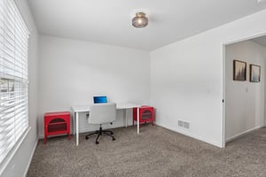 Seckman Ridge Way-S2705-022.jpg