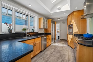 24th St-S1410-014.jpg