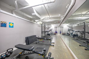  Photo 40
