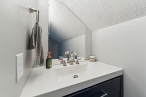 Berlin Rd-0705-031.jpg