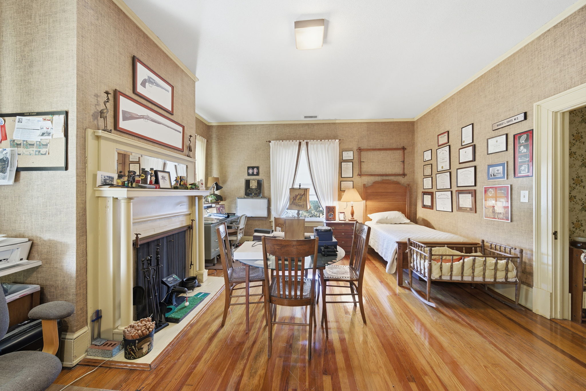 Upstairs Bedroom/Office