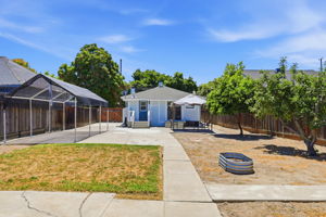 035_F8_515 Coe Ave