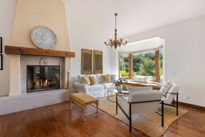 09 - Living Area