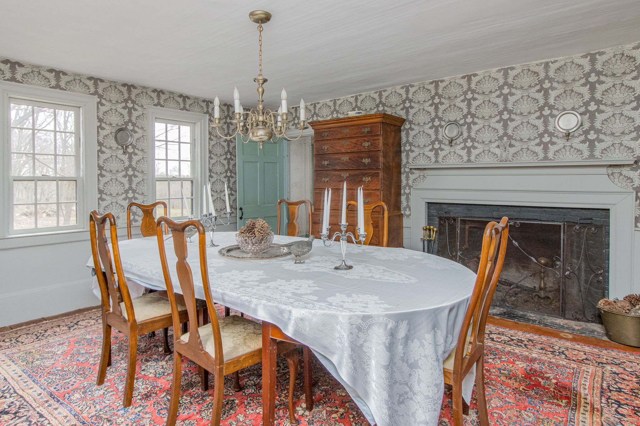 DiningRoom-2