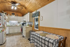 E 3rd North St-S2606-013.jpg