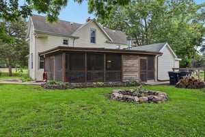 E 3rd North St-S2606-035.jpg