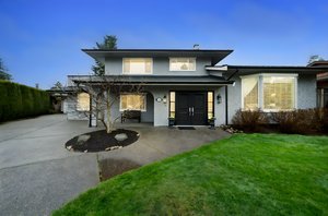 DSC09519 day to dusk.jpeg