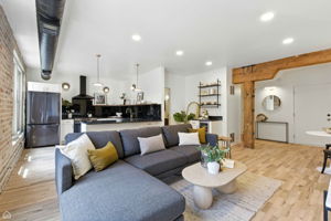 515 N Noble St 308_008