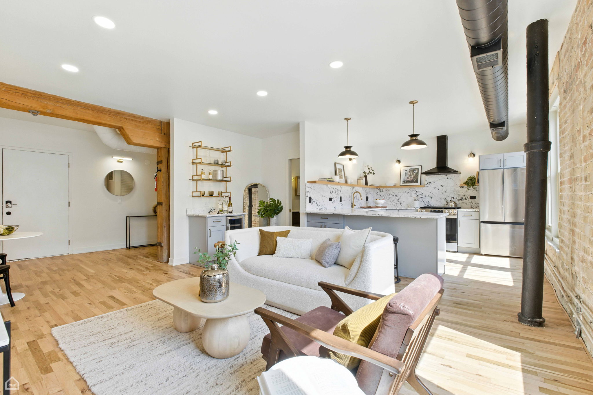 515 N Noble St 306_008