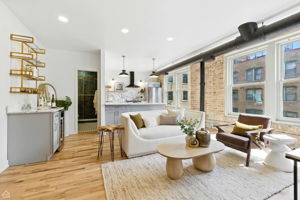515 N Noble St 306_009