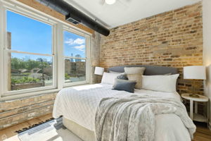 515 N Noble St 306_014