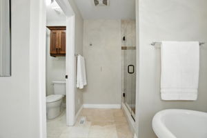  Photo 35