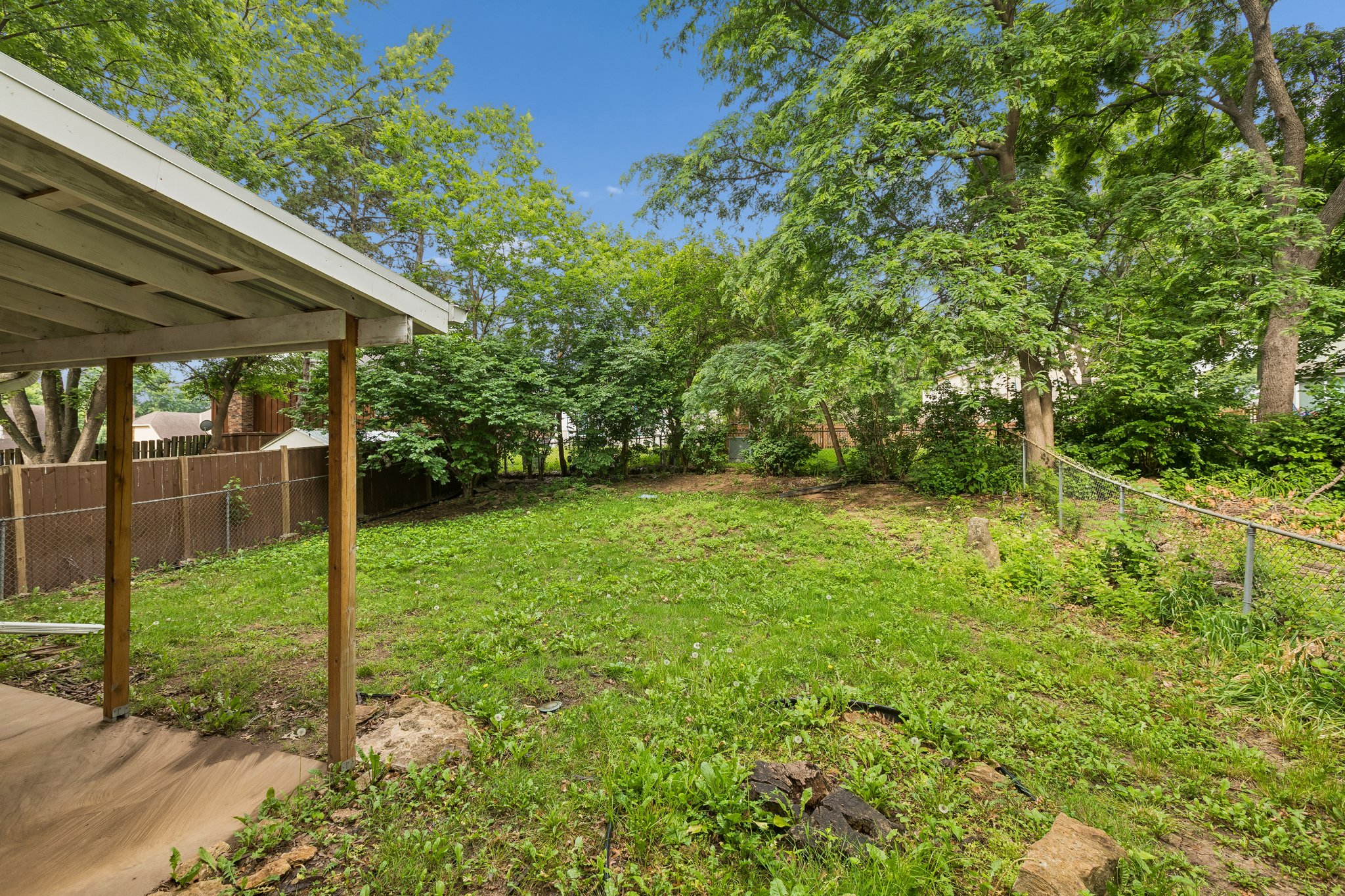 8984 - 515 S Cardinal Dr_028.jpg