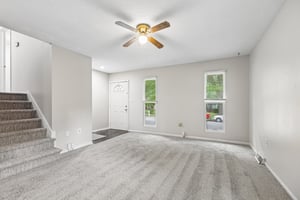 8984 - 515 S Cardinal Dr_009.jpg