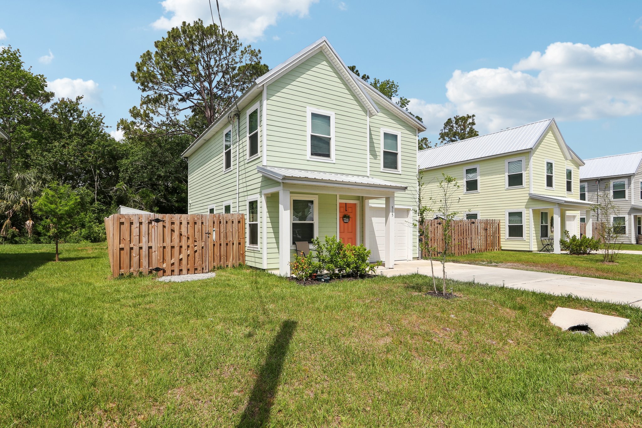 S Woodlawn St-2504-003.jpg