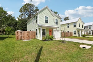 S Woodlawn St-2504-003.jpg