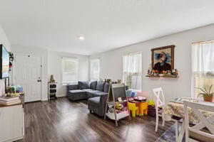 S Woodlawn St-2504-006.jpg