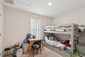 S Woodlawn St-2504-019.jpg