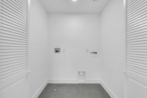 2nd Floor Laundry