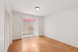 Tallowood Rd 51-S1008-011.jpg