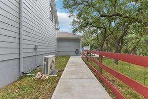 Twidwell Dr-2005-066.jpg