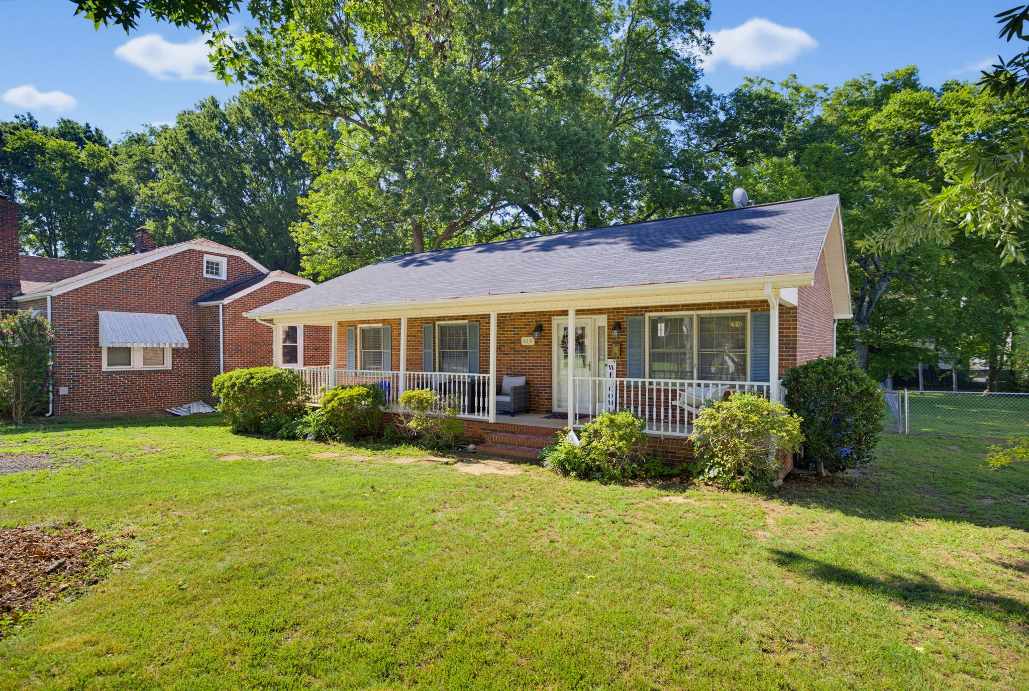 515 W Decatur St-5