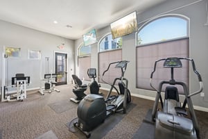 N 99th Ave-2609-911.jpg