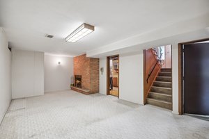  Photo 38