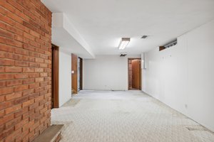  Photo 39