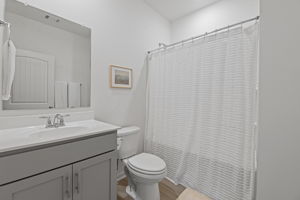  Photo 31