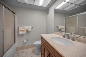 Bathroom2