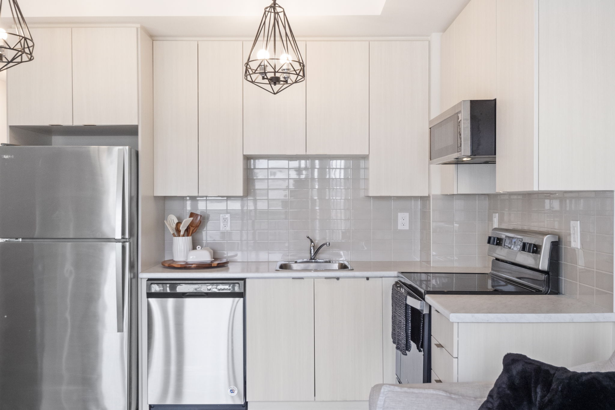 5155 Sheppard Ave E 305 Toronto, ON M1B 0C8