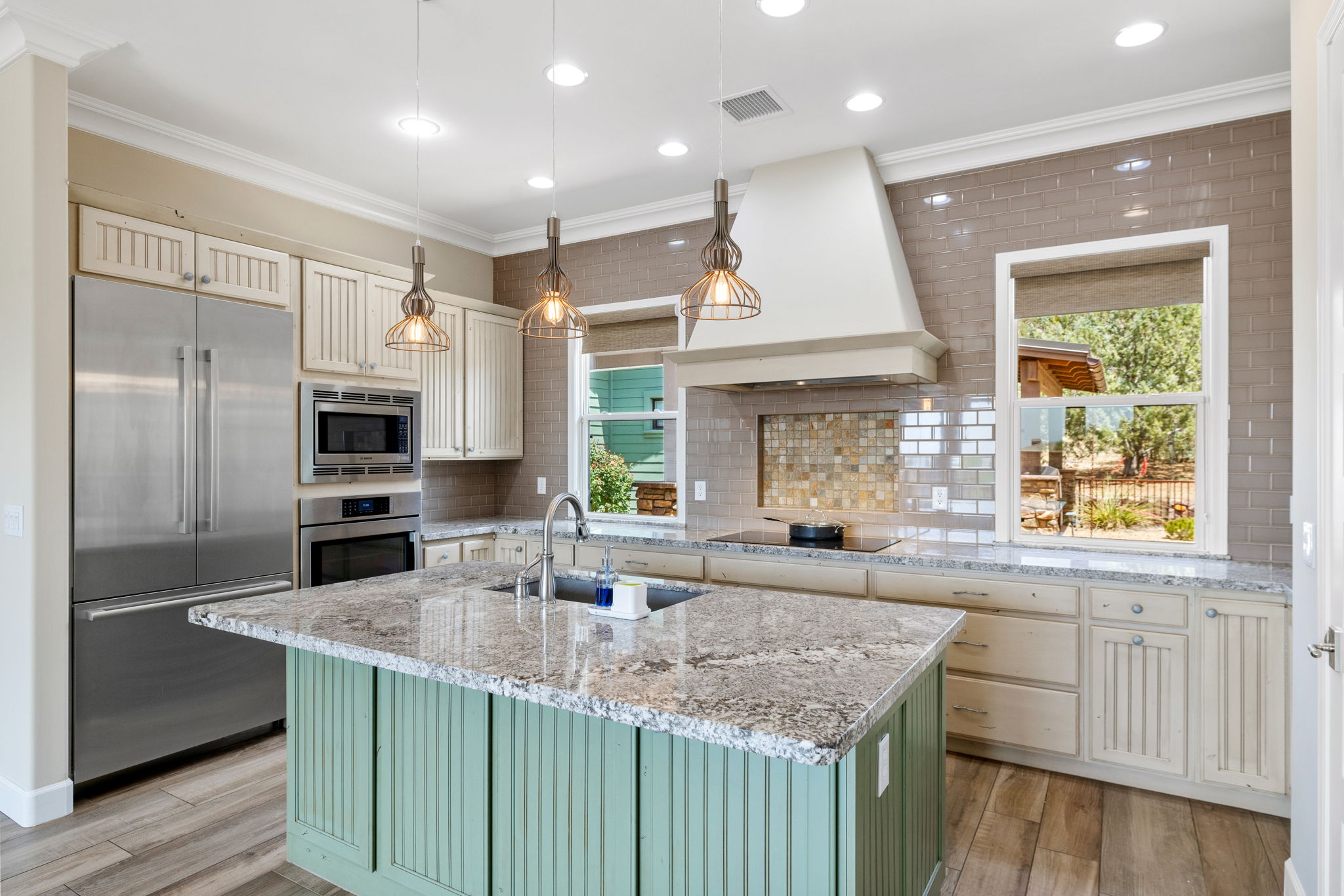 Kitchen_2