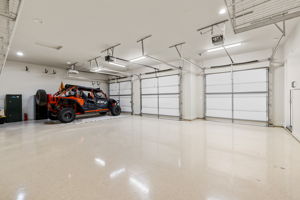 Garage Interior_2