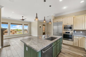 Kitchen_3