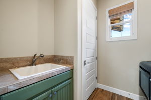 Laundry Room_2