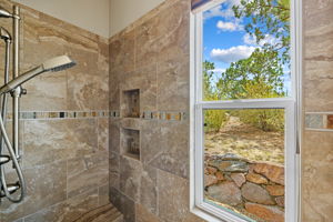 Primary Bathroom_3