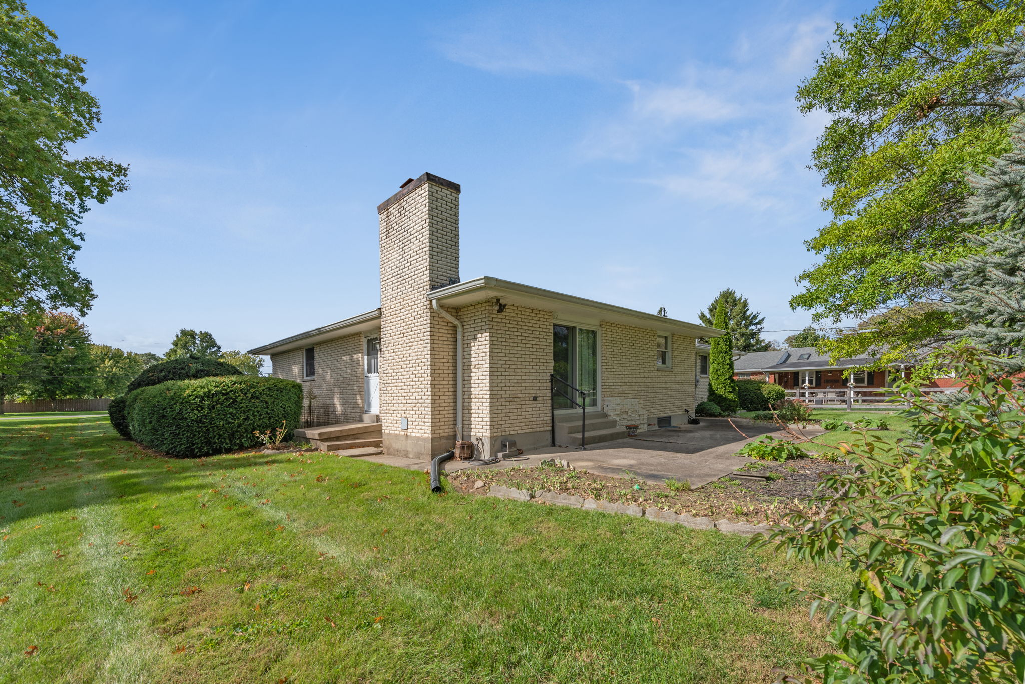 33_Exterior