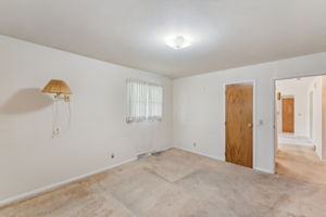 18_Interior
