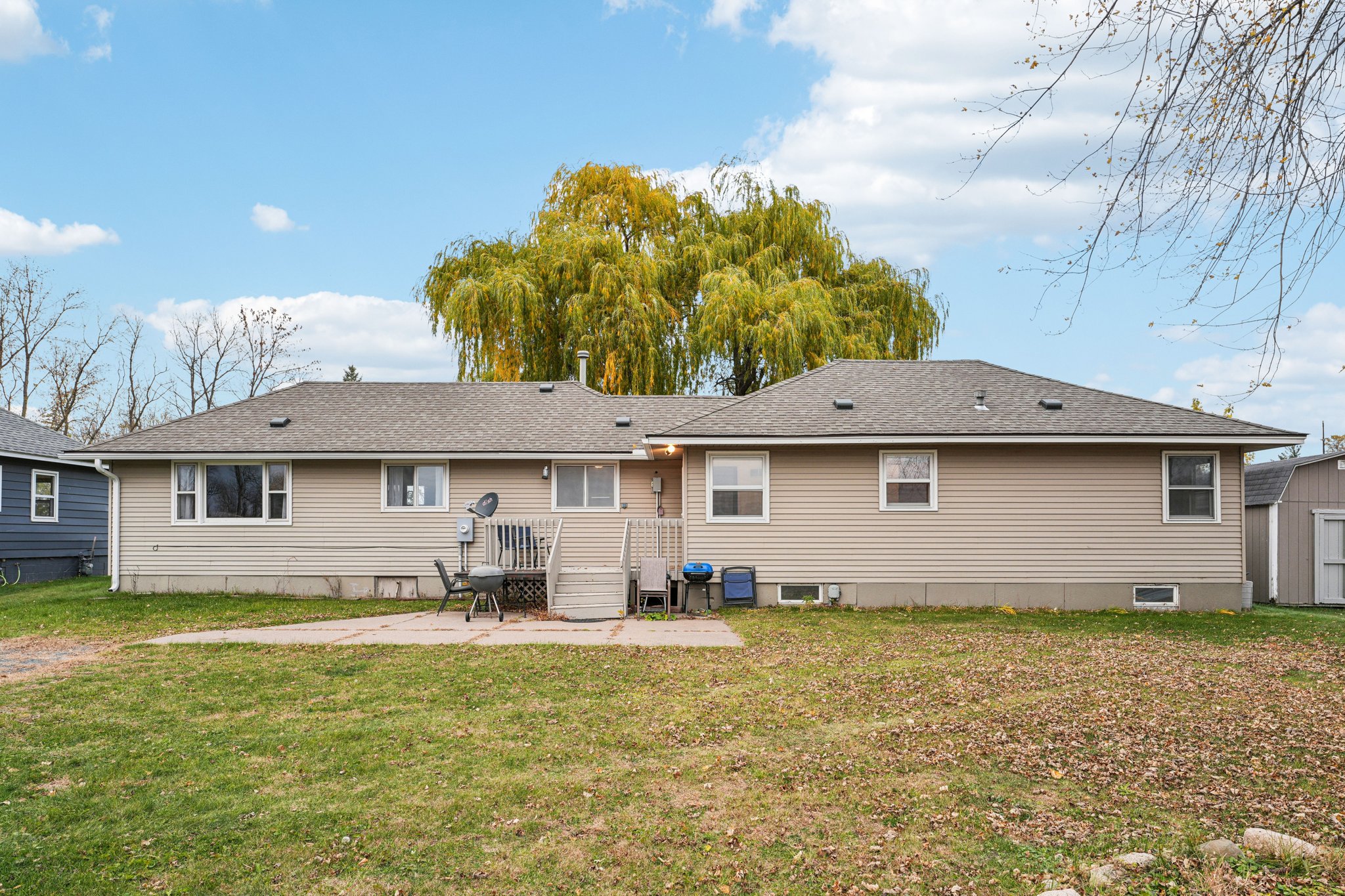 & 520 Park Island Rd-S0511-047.jpg