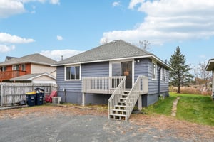 & 520 Park Island Rd-S0511-002.jpg