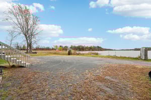 & 520 Park Island Rd-S0511-050.jpg