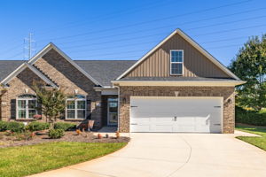 516 Birchwood Dr-1
