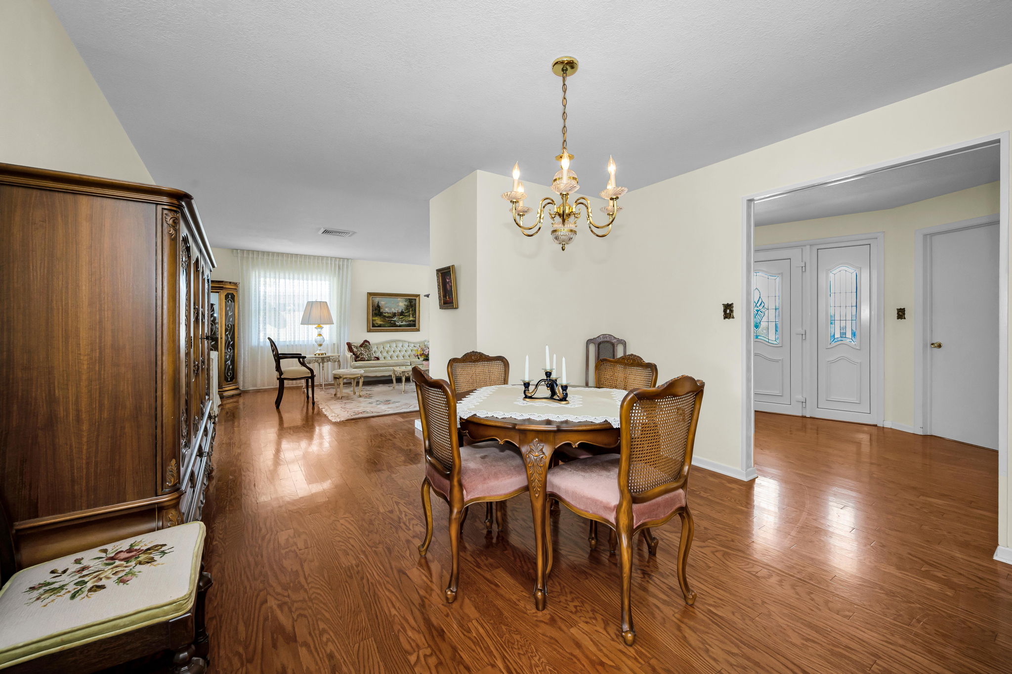 Dining Room1