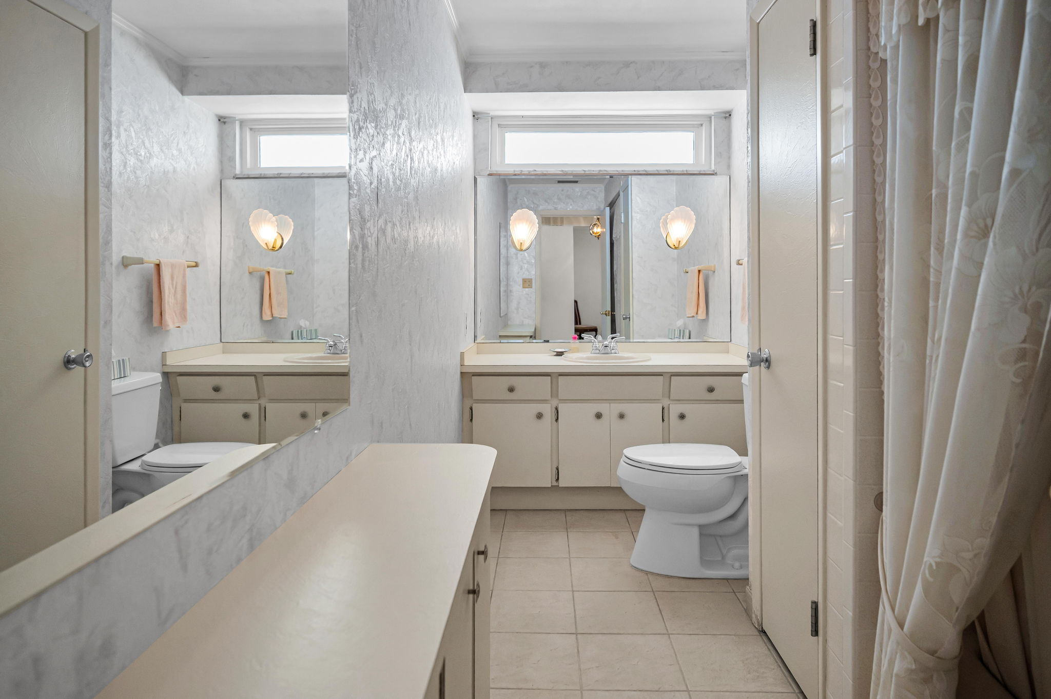 Bathroom2