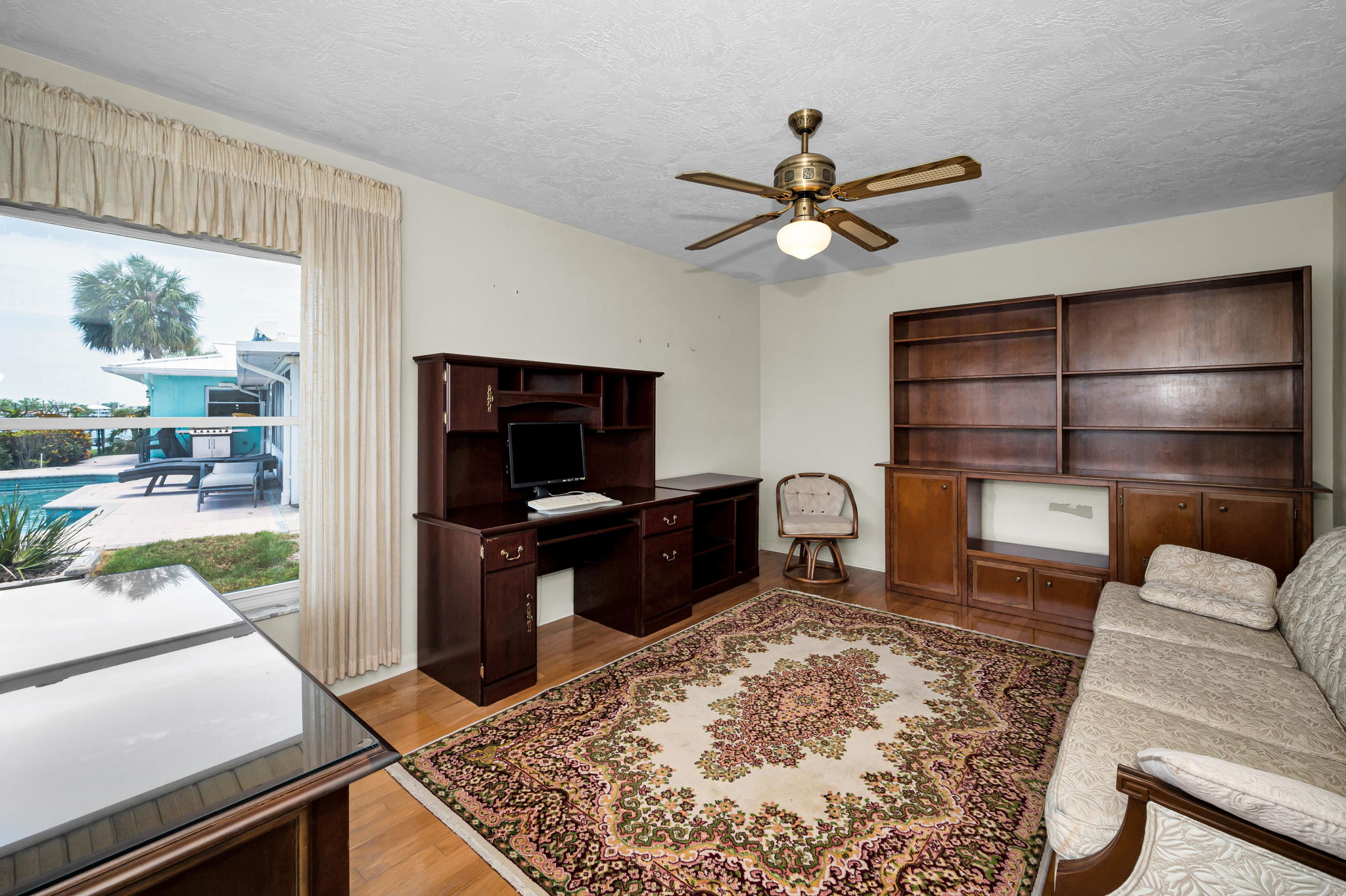 Bedroom2a