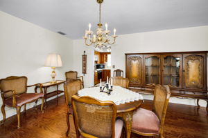 Dining Room3