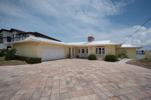 Front Exterior1
