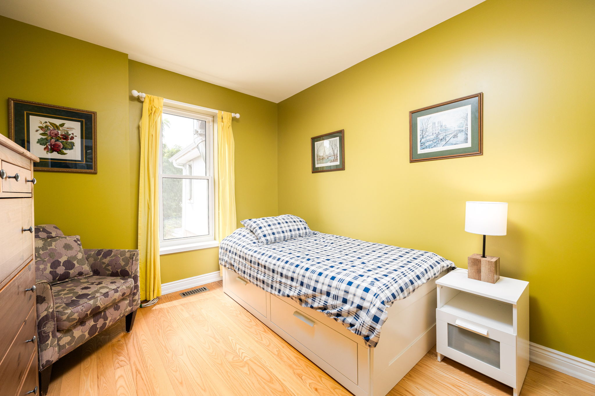 Toronto property showcase — delivered property photograph 17