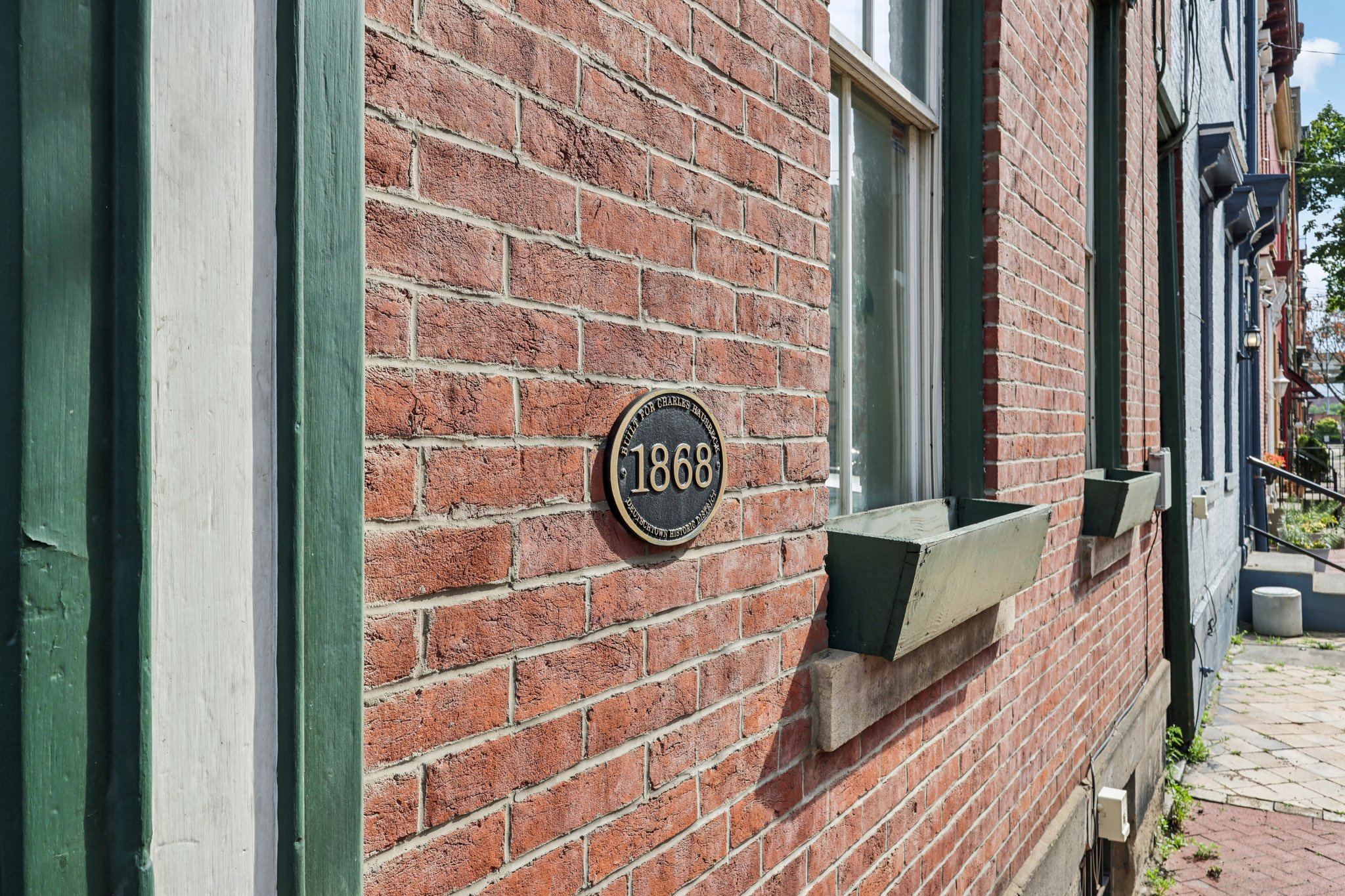 Lockhart St-007.jpg